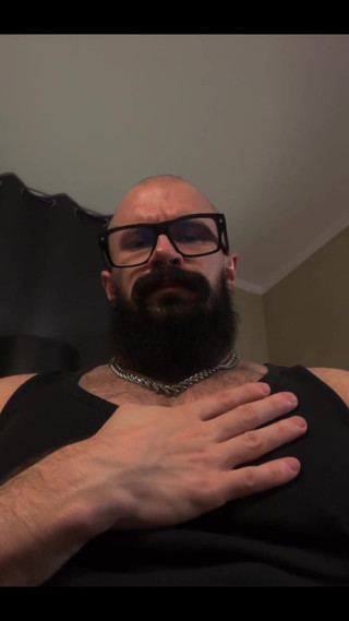 Mister Stone: Sledujte. Pamatujte. Opakujte.