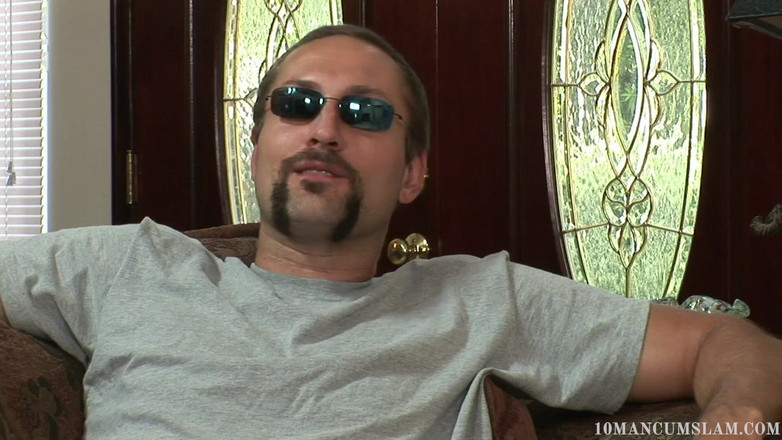 Kick Ass Pictures: Film från Jocelyn Jayden av 10 man cum slam