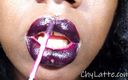 Chy Latte Smut: Application du rouge à lèvres aux baies - PAS DE SON -