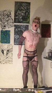 Girly Sissy Bitch! Jes Brinch Is a Weak Loser!