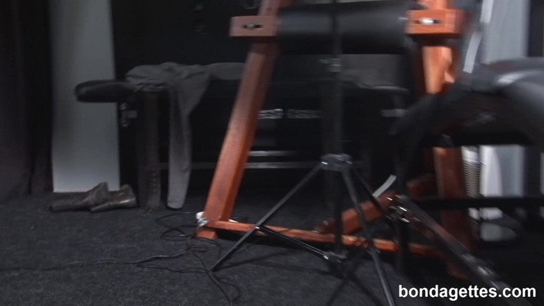 Bondagettes: Elise Graves 2