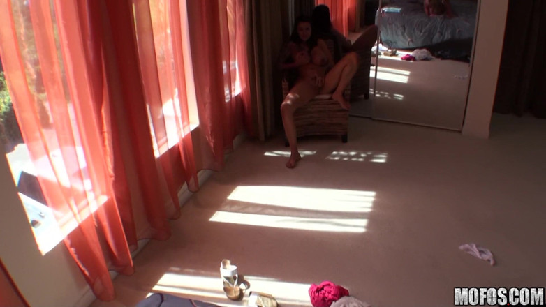 Pervs on Patrol: Pervs na patrolu - Když gf podvádí, podveď s nimi! Rosie...