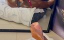 SEXXY-DAISY: Tôi có thể nhét con cu giả nắm tay này...
