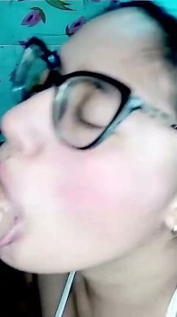 Kouření šukání výbušné hrdlo hluboké sperma