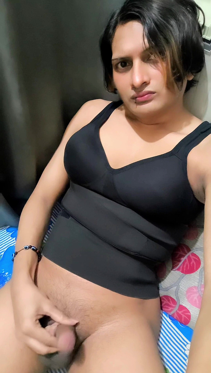 Zoyasazadai: Zoya Shezadi, robe cd indienne aujourd’hui, je porte une serviette...