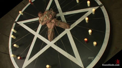 Bound gods: De meester van mijn meester - Halloween-update