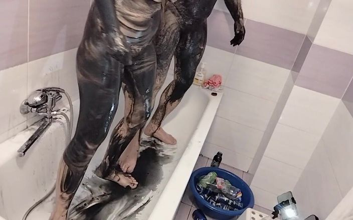 Amateur_MS: Amateur Couple Takes a Bath, Wife with Hairy Pussy, Big...