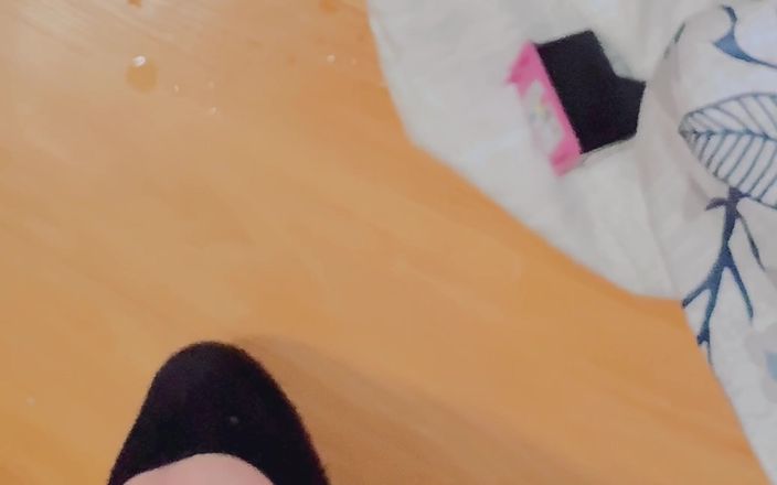 CityFemalePissMarker: 나는 내 프린터를 알아 내려고 노력했고, D가 미끄러질 때까지 오줌을 싸야한다는 것을 잊어 버렸습니다.