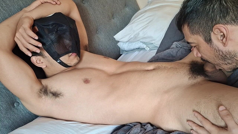 Bare skin man: Impossible Not to Cum Deep Oral