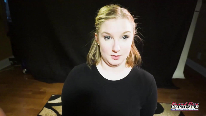 Brand New Amateurs: Lottie Peers Busty Blonde Sloopy Rimjob Deepthroat Greedy Swallow Cum!