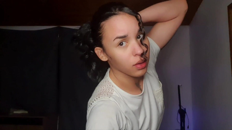 Clarkykore: Chůva šuká do zadku