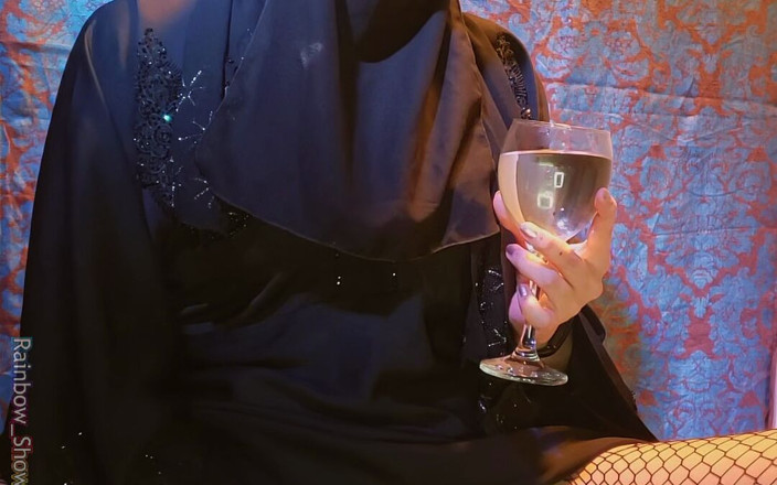 Rainbow Showers: Habibti însetată - videoclip pentru fan