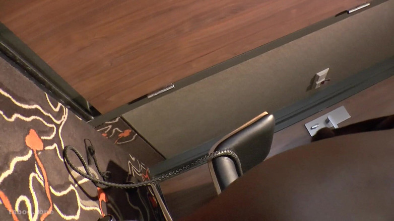 Nude Sportswomen: Người phụ nữ cơ bắp nói chuyện cbt bẩn thỉu