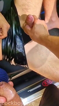 Picked up a Big-cocked Femboy in a Skirt on the Road and Fucked Him Bareback.