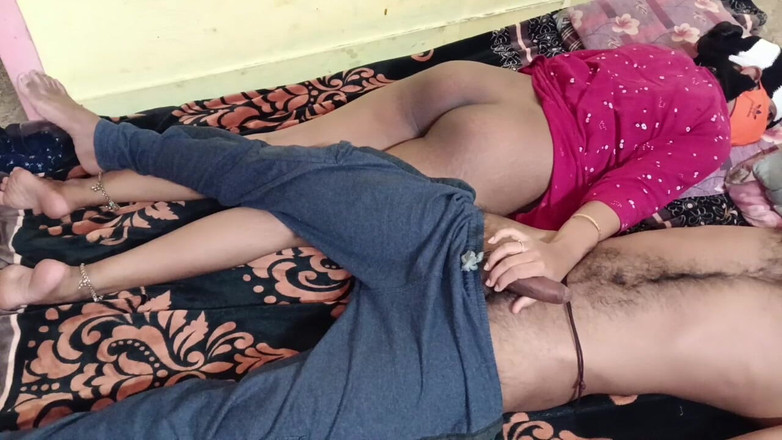 Mami4711: Vue 5m - vidéo sympa d’une jeune fille et d’un gymnaste à la...