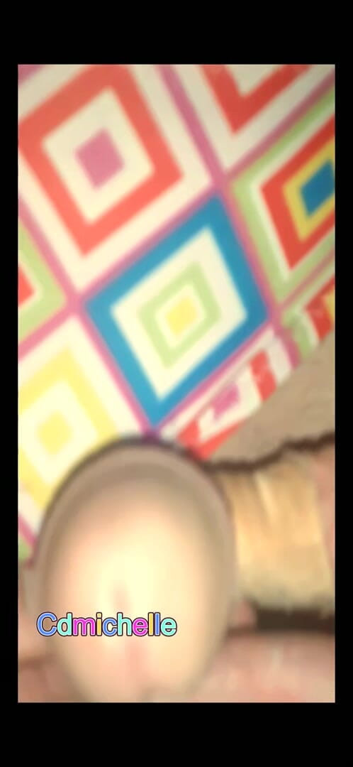 Crossdressers Cd Michelle wearing sexy lingerie: 43 / 43 Mb Cdmichelle カラフル水着を着用