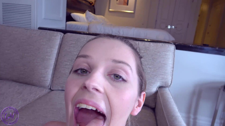 Chris Marxxx: Maria Anjel: Piss Rozhovor