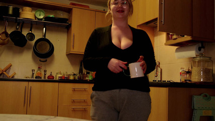 JessieHH: F.r.i.e.n.d.s - Tittyfuck Edition 4K