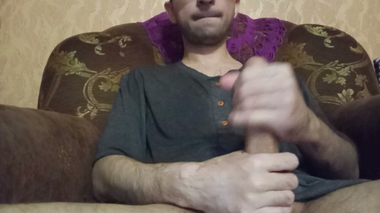 Alex Metallov: أنا أضرب قضيبي الكبير الصلب. كرات كاملة من نائب الرئيس
