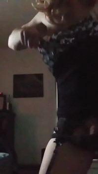 Big Dick Sissy CD jebanie i ssanie dildo