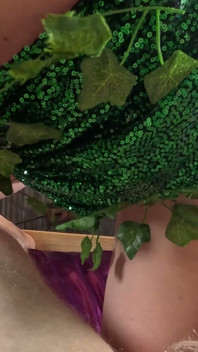 Poison Ivy Gets Creampied
