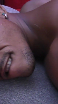 Scena macho nero su nero