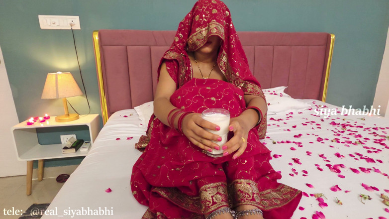 Vicky Siya: Indian Bhabhi First Night Sex Hindi Siya Bhabhi