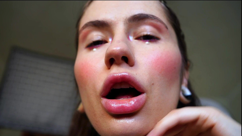 Rarible Diamond: Passionate French Kiss