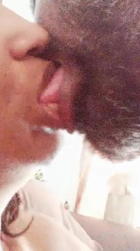 我喜欢看她自慰