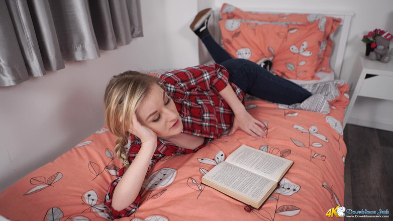 DownblouseJerk: Branlette puis va - coaching masturbatoire