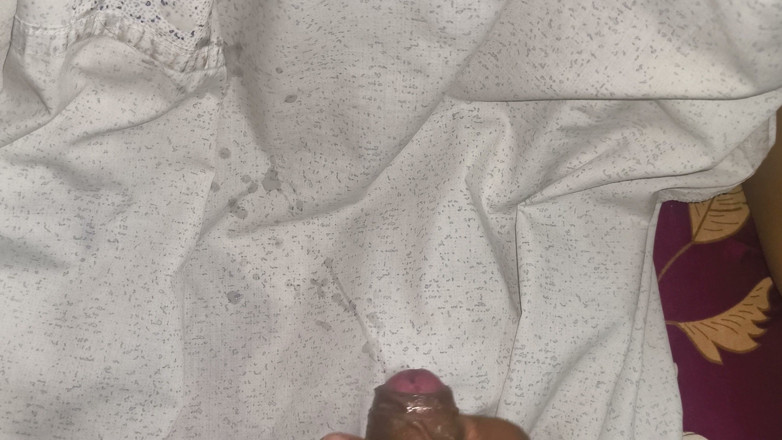 simplepureporn: Hintli güzel yenge temiz amcıkla geceleri sert sikişiyor yeni porno...