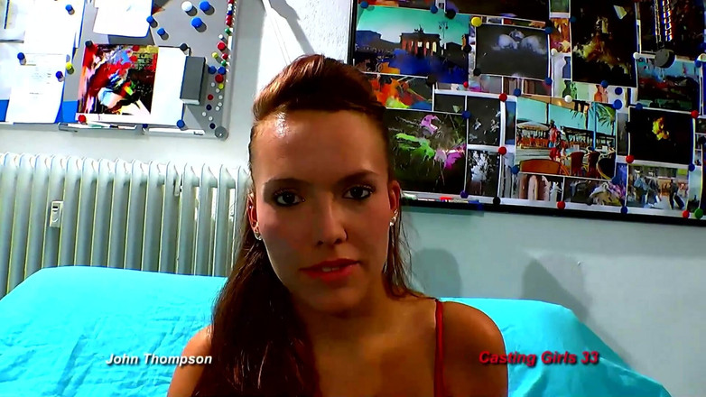 German Hardcore Gangbang GGG: Ggg - rondborstige castingsletten wijd uitgespreid voor hardcore beuken