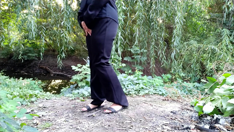 Elena: Big ass Russian MILF pissing outdoors