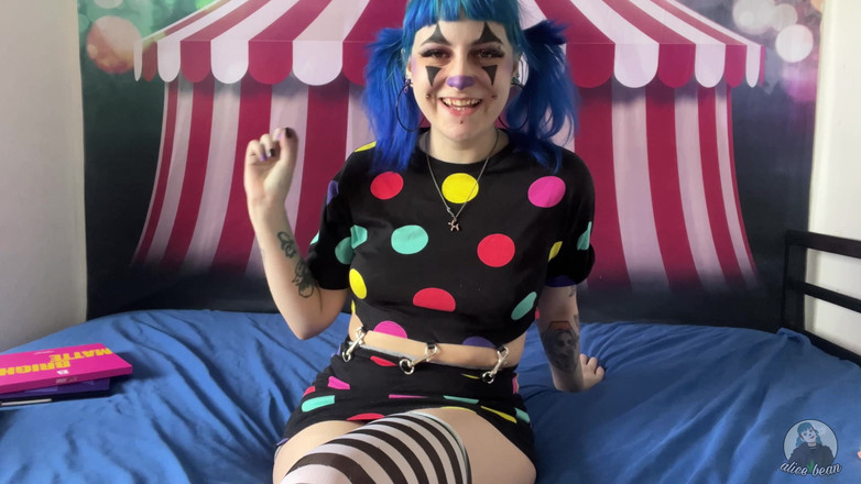 Alice Bean: Feminisierung, demütigung