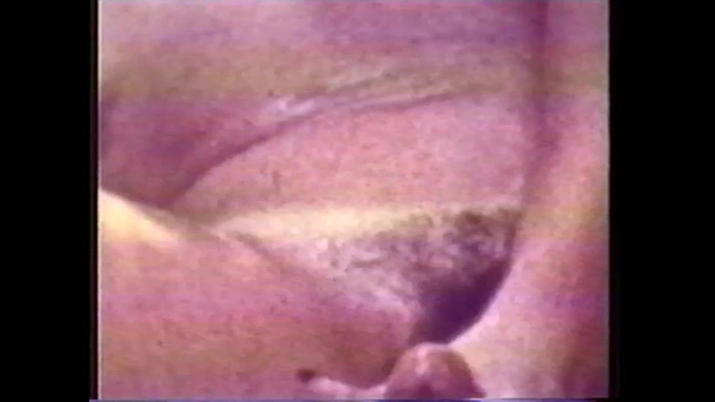 Vintage Usa: Sehelai pussy tidak pada tempatnya