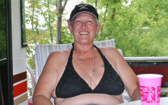 No morals pictures: Regalo di compleanno