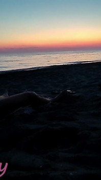 Kelipan batang cikgu MILF Perancis Blowjob Pantai Berisiko Maspalomas – Orang Pancutan Mani Di Pantai Bogel