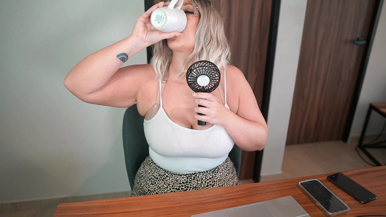 Sasha Curves: Cpr Fantasy