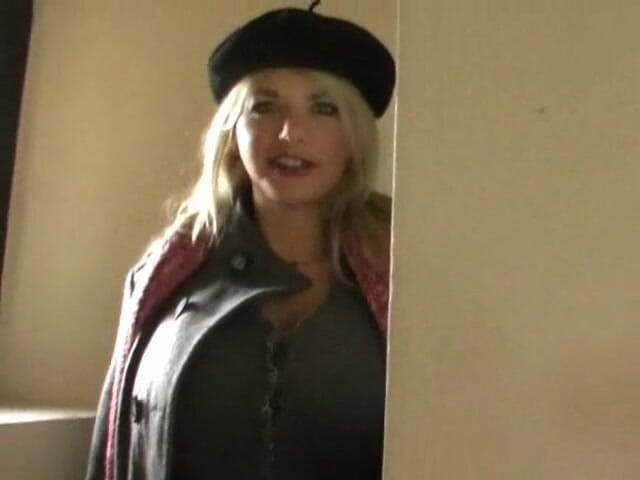 Vicky Vette: Melons in Milan Pt1