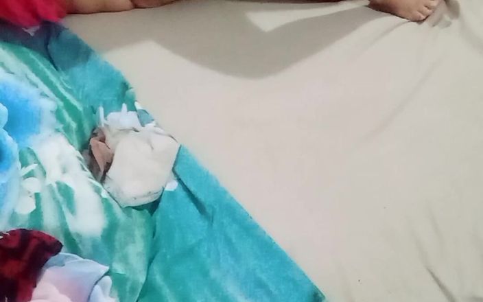 Sexy Yasmeen blue underwear: Vložil jsem si penis