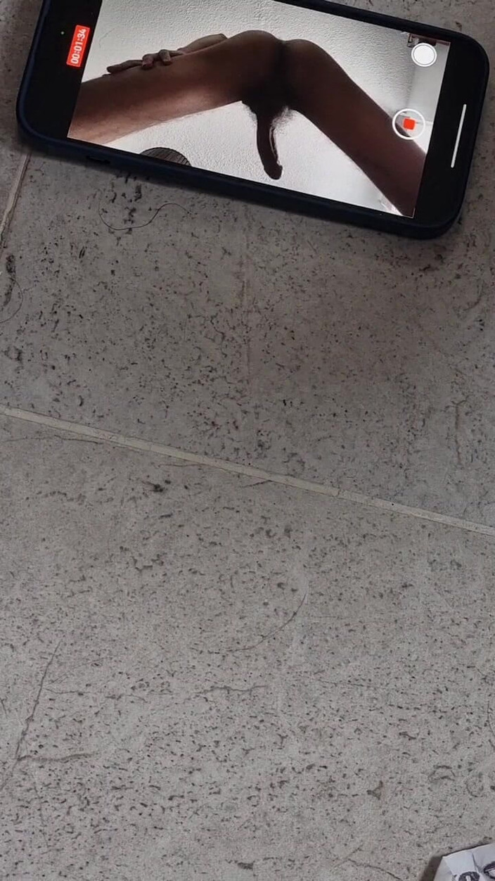 Idleboy9865: Pancut dan rakam saya dari bawah