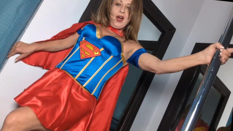Little Linda: Little Linda as Super Squirt Girl