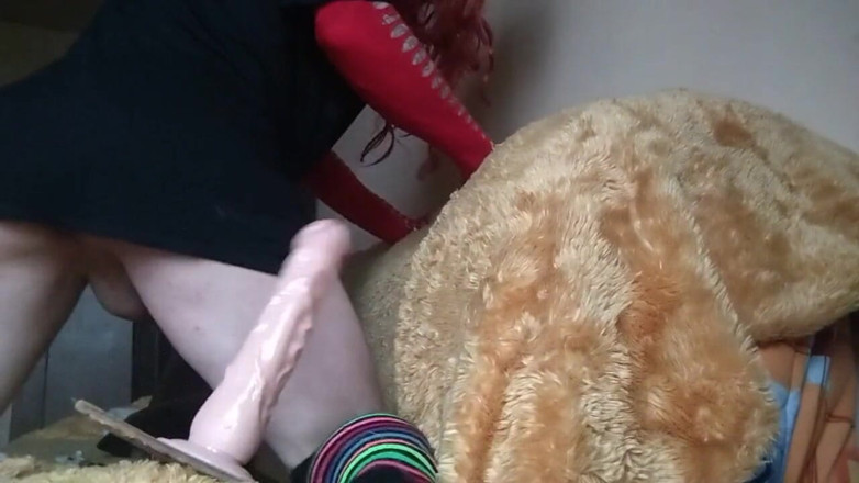 SissyBoySlutty: Ride my dildo