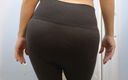 Elianna: Big Booty in Leggings, Panties and Nude