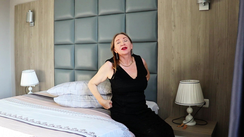 MariaOld: Gratitud de medianoche de la belleza madura