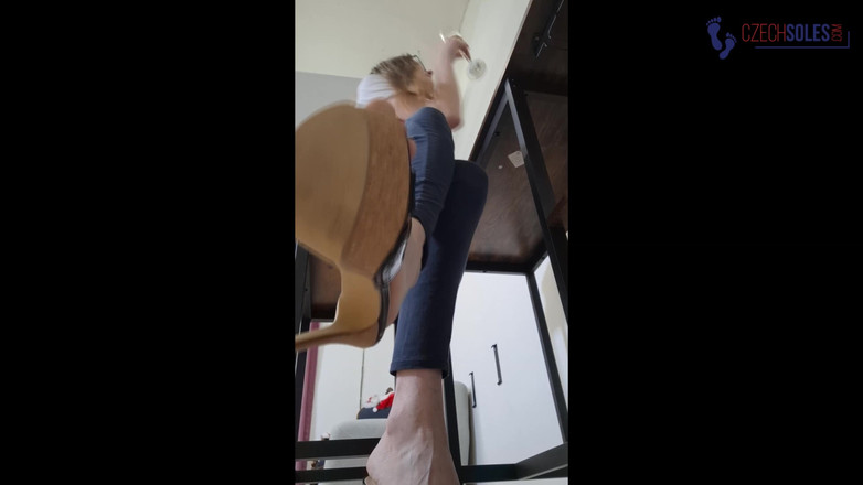 Czech Soles - foot fetish content: Bị từ chối cho một buổi hẹn hò, kết thúc...