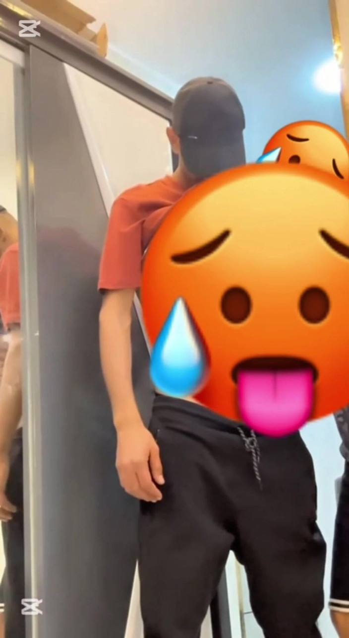 Arab gay sex: Gfuggjhhjj