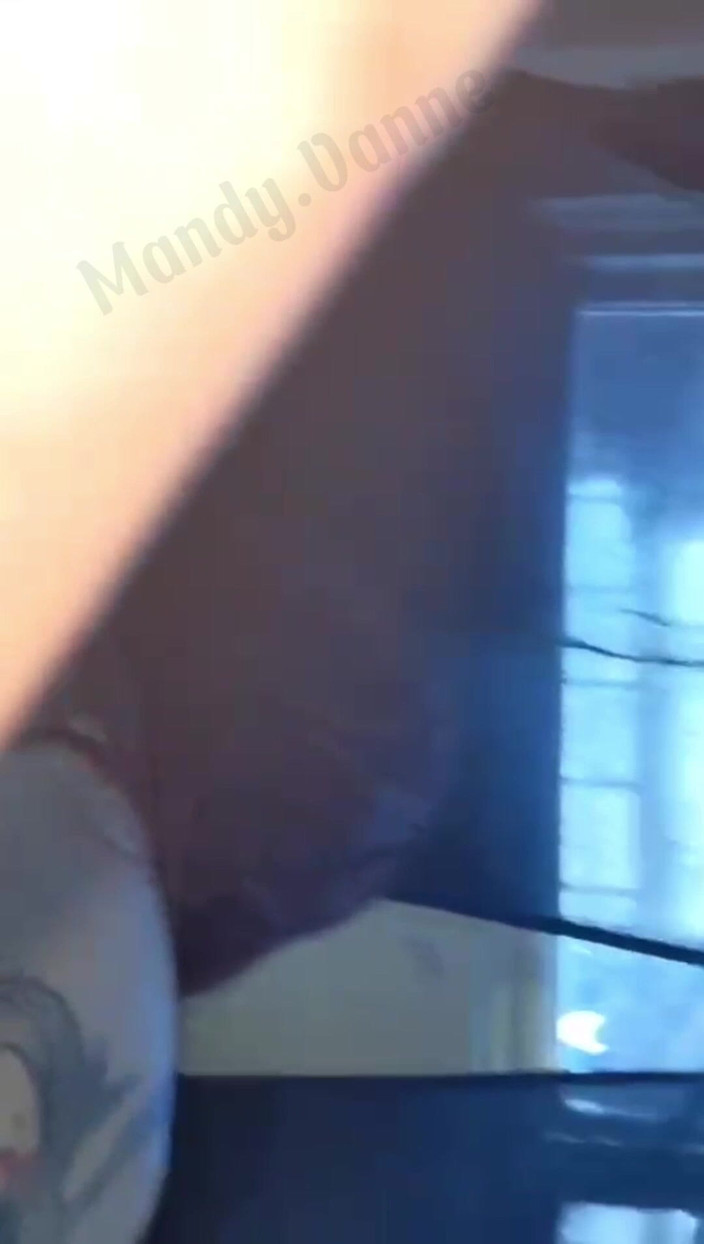 Vanne: Anal seviyor
