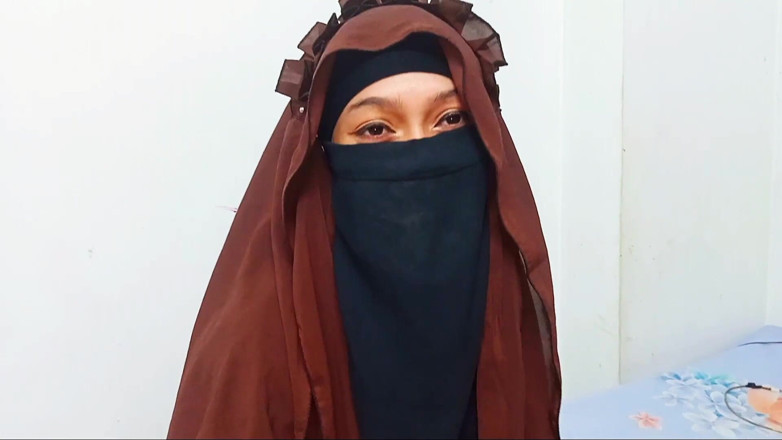 Riya Chowdhury: ภรรยาชาวต่างชาติดับกระหายวัยสาวด้วยฉัน