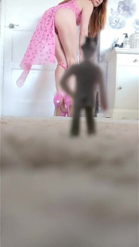 Giantess Kink: Tiny Pathetic Perve Gets Caught